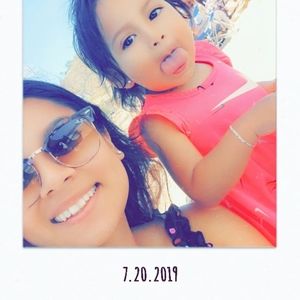 Meet your Posher, Janisey